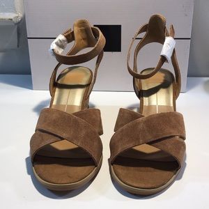 dolce vita lia suede wedge sandal